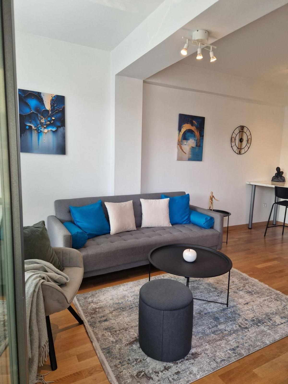 Kamche Lux Apartment Szkopje Kültér fotó