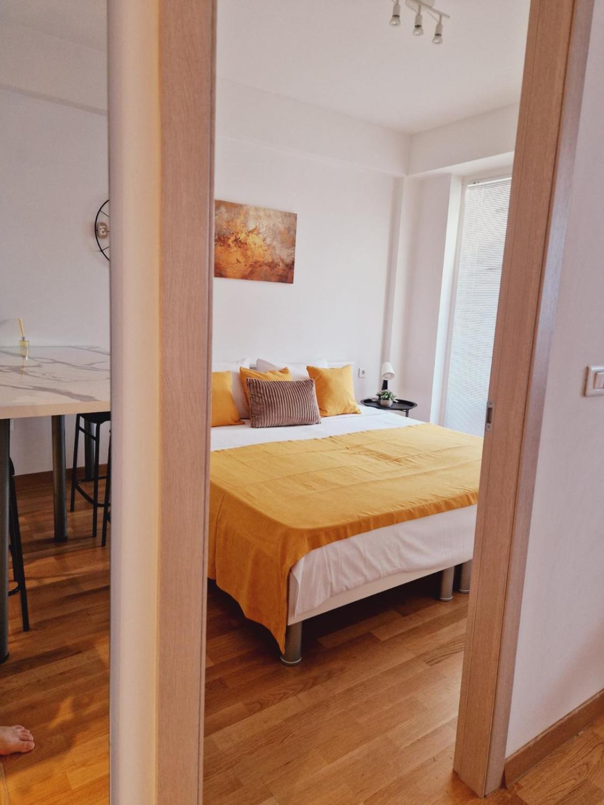 Kamche Lux Apartment Szkopje Kültér fotó