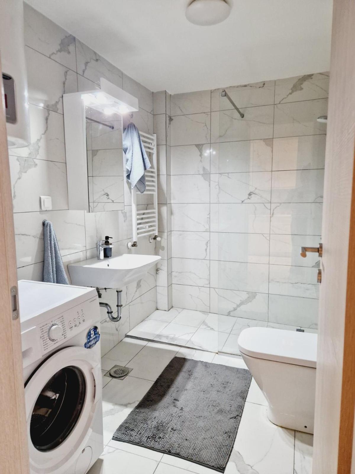 Kamche Lux Apartment Szkopje Kültér fotó