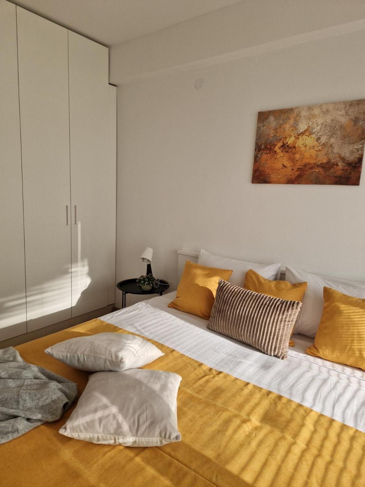 Kamche Lux Apartment Szkopje Kültér fotó